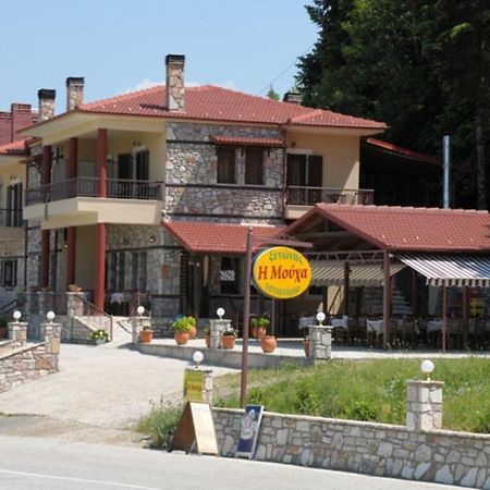 Guesthouse Moucha Ngoại thất bức ảnh